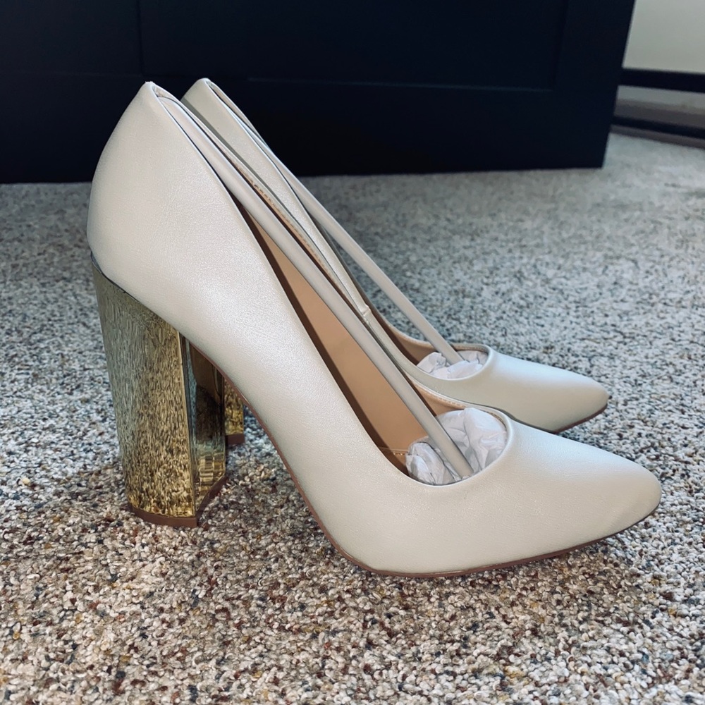 JUSTFAB Pumps! BRAND NEW!
